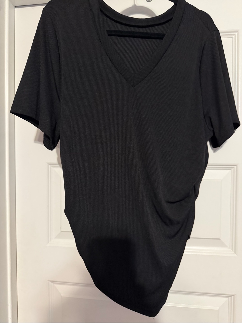 SHEIN Black V-Neck Short Sleeve Ribbed Tee